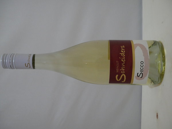 Secco Riesling vom Weingut Stephan Schneiders